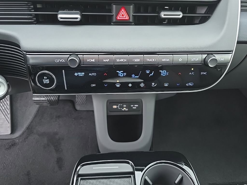 Certified 2025 Hyundai Ioniq 5 SEL image 16