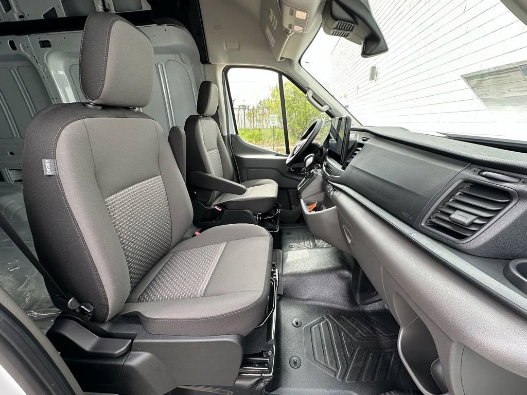 New 2026 Ford Transit 250 148 High Roof Extended AWD image 21