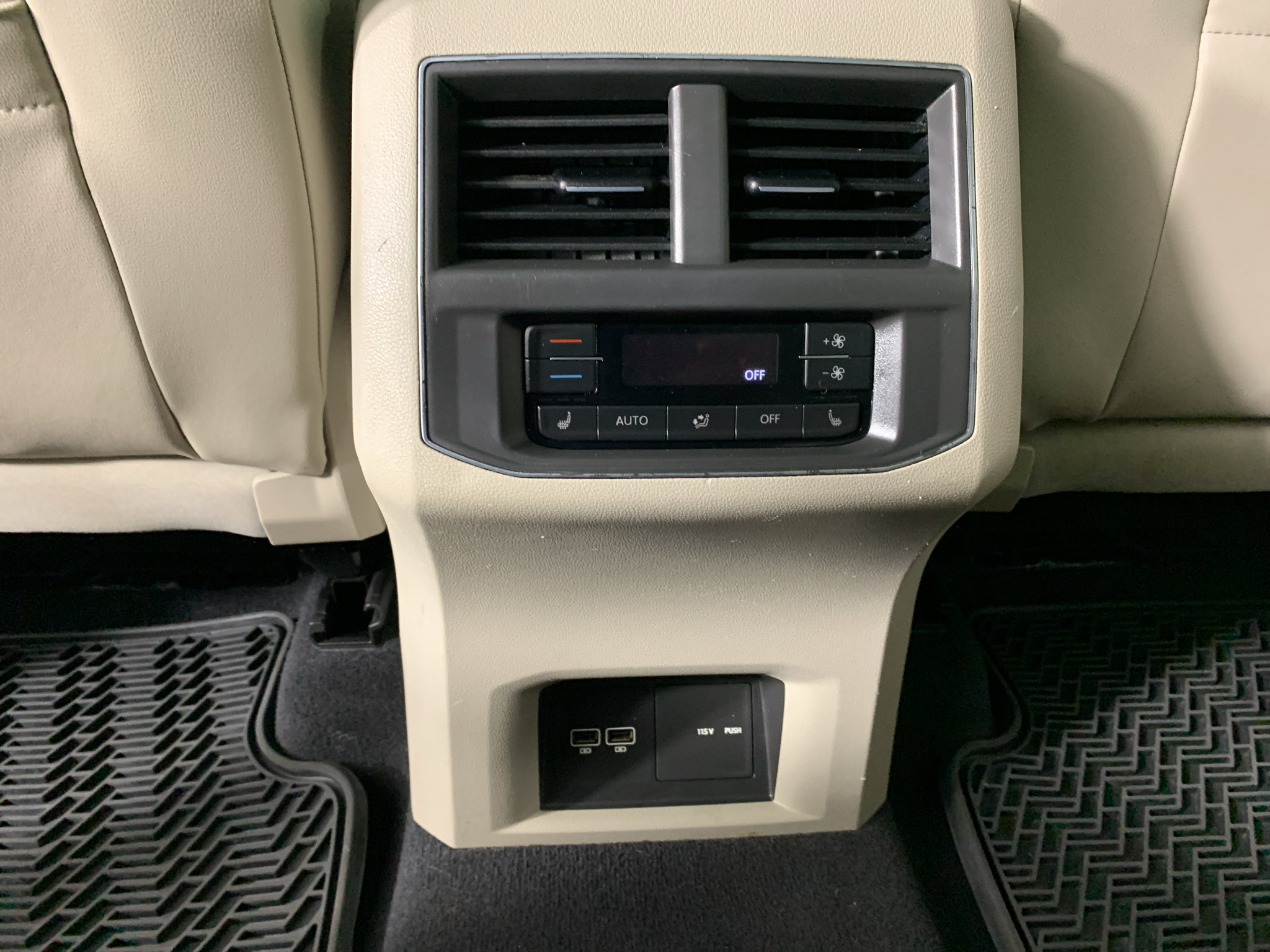 Used 2019 Volkswagen Atlas SEL Premium AWD/4WD image 34