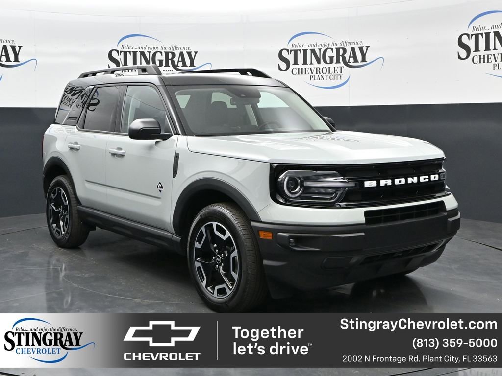 Used 2024 Ford Bronco Sport Outer Banks AWD/4WD image 1