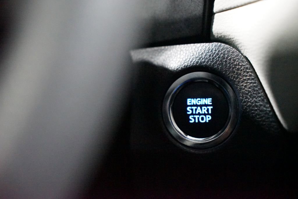 Certified 2022 Toyota RAV4 XLE w/ Convenience Package image 22