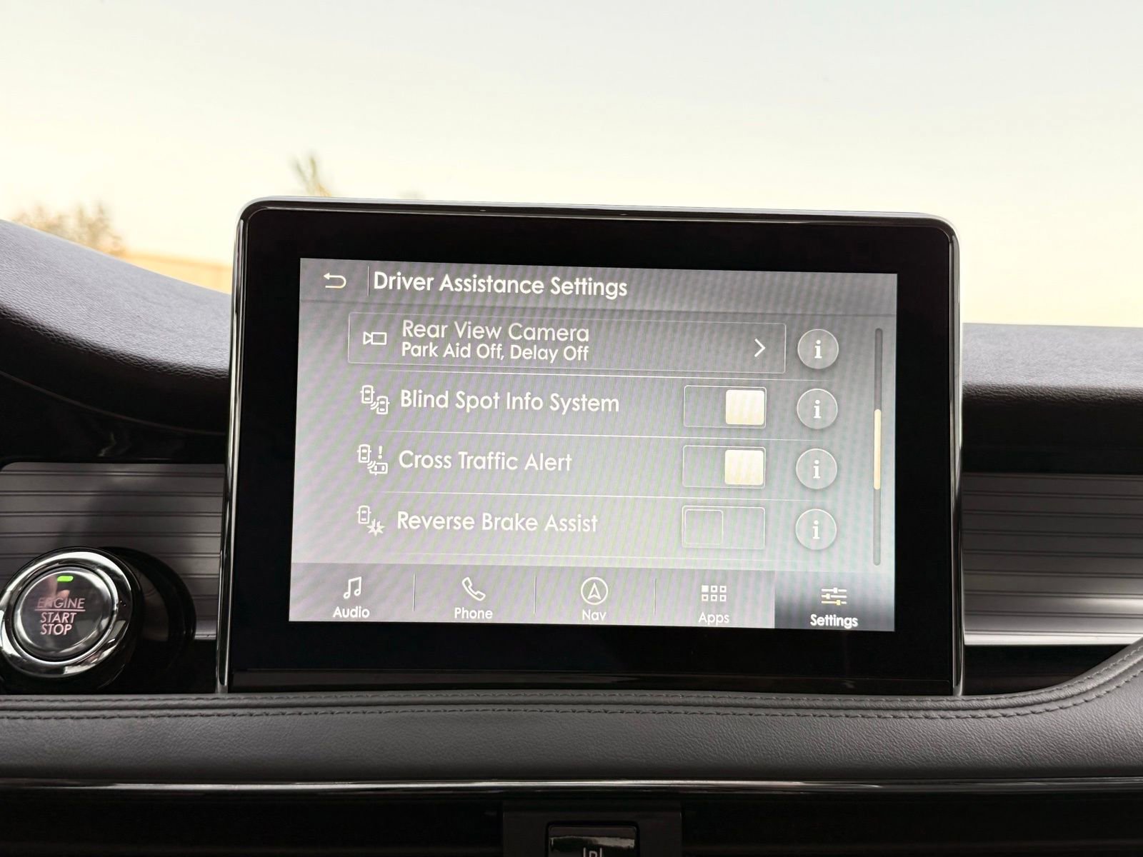 Used 2020 Lincoln Corsair Reserve image 55