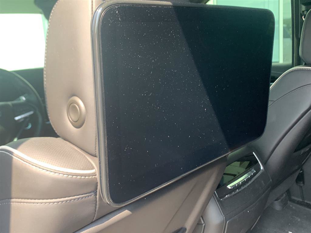 Certified 2024 Cadillac Escalade V w/ LPO, Floor Liner Package AWD/4WD image 18