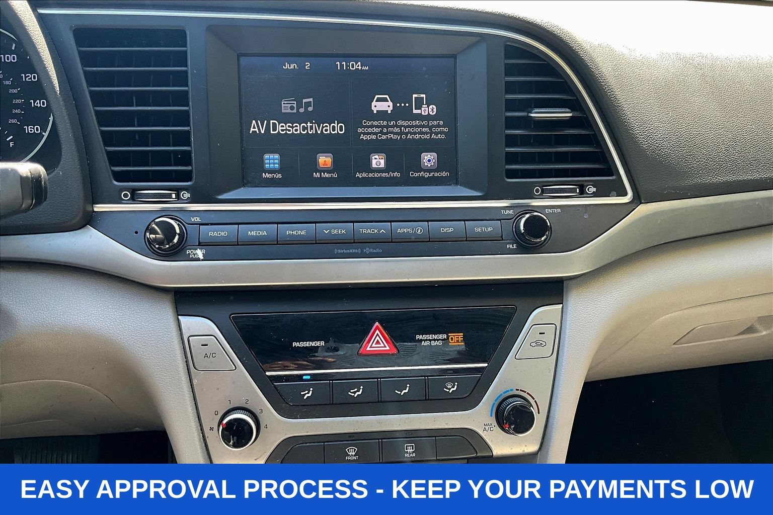 Used 2017 Hyundai Elantra SE FWD image 18