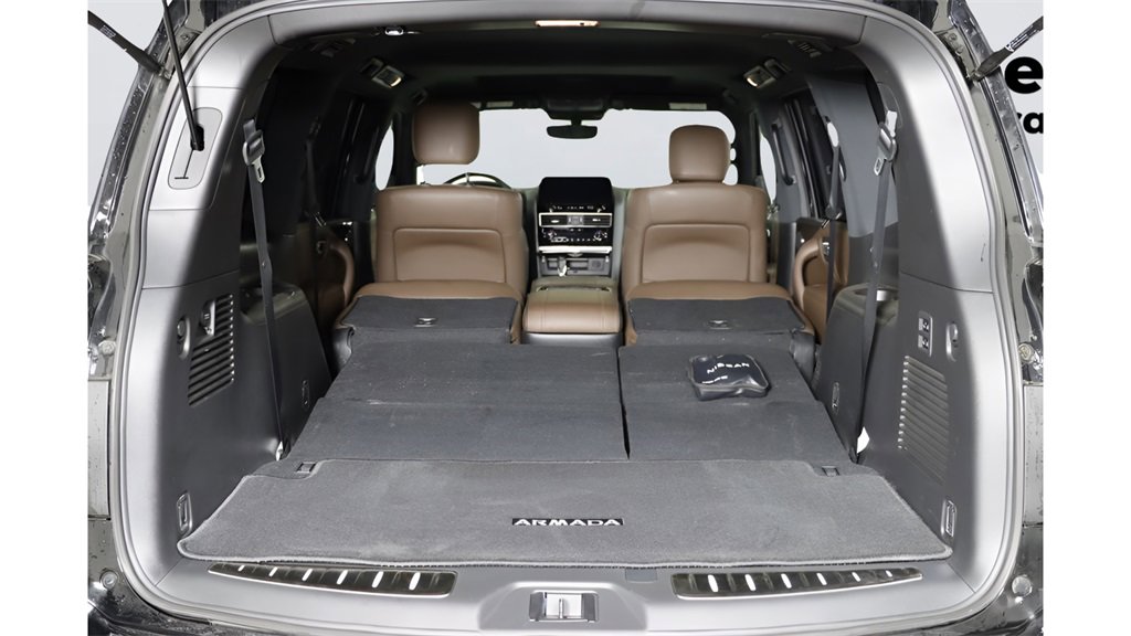 Used 2024 Nissan Armada Platinum w/ Captain's Chairs Package image 45