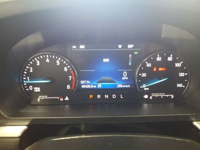 Used 2023 Ford Explorer XLT w/ Equipment Group 202A AWD/4WD image 9