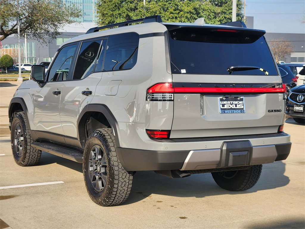 Used 2025 Lexus GX 550 image 5
