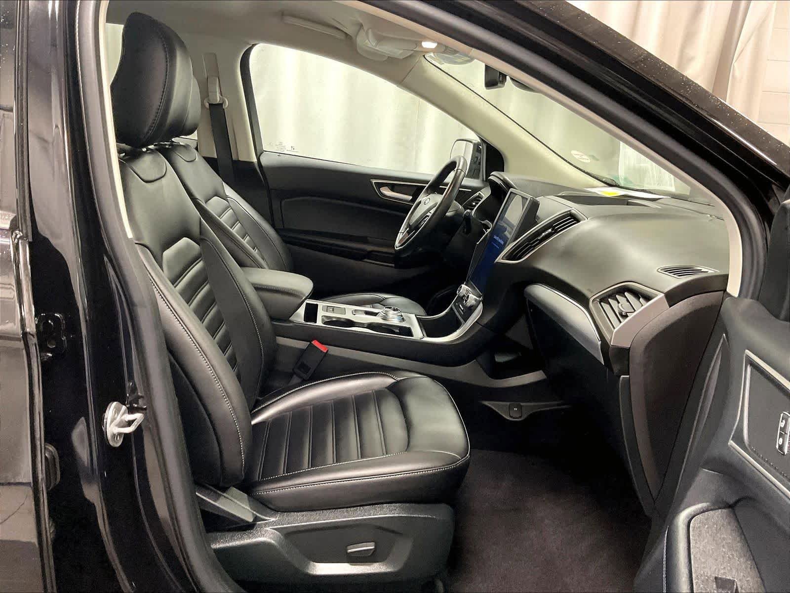 Used 2022 Ford Edge SEL w/ Convenience Package AWD/4WD image 11