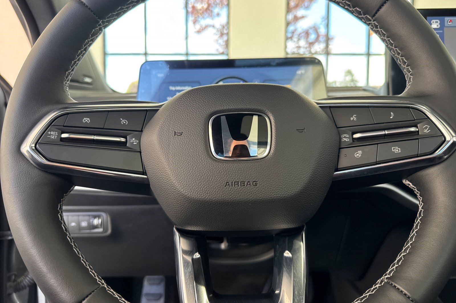 Certified 2024 Honda Prologue Elite image 10