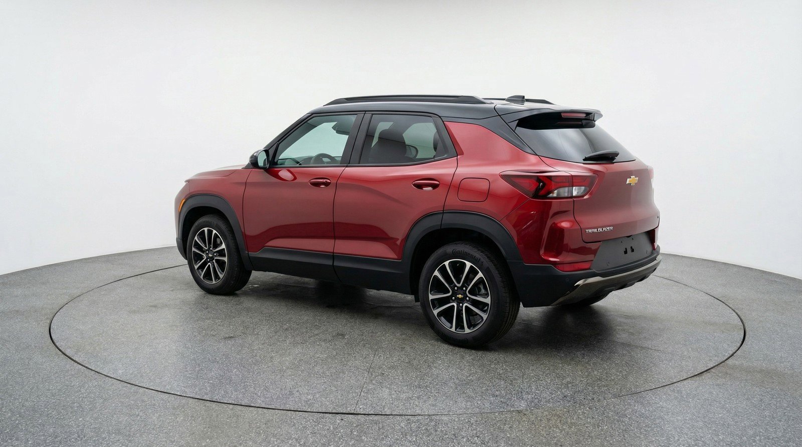 Used 2025 Chevrolet TrailBlazer LT image 6