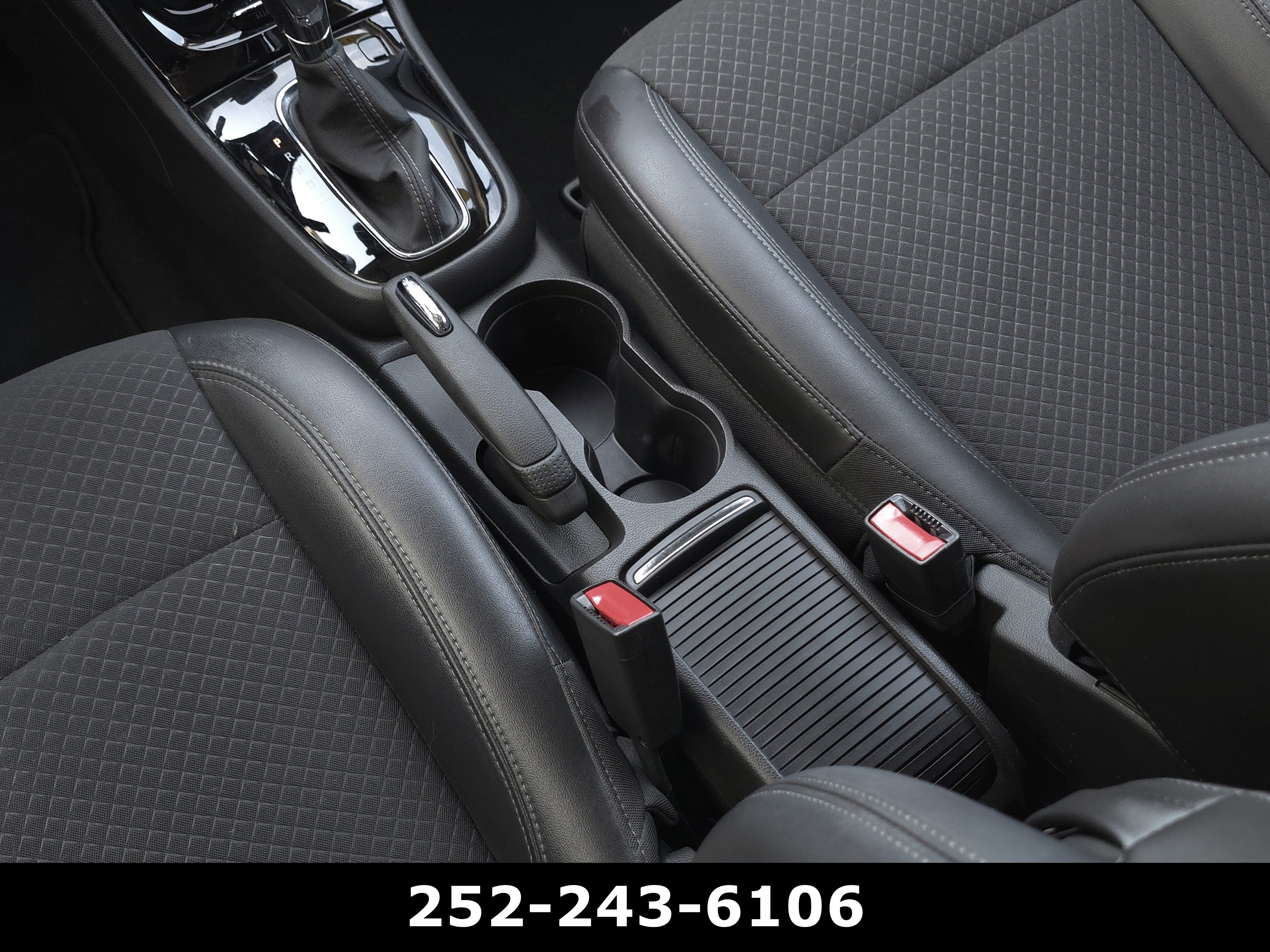 Used 2022 Buick Encore Preferred w/ Safety Package FWD image 14