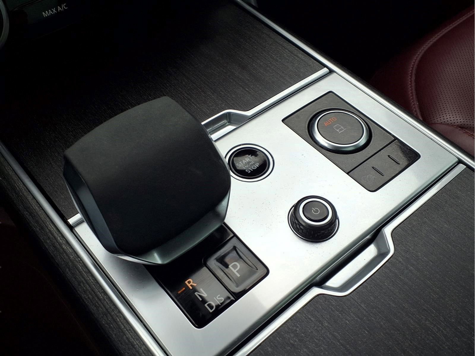 Used 2023 Land Rover Range Rover SE AWD/4WD image 20