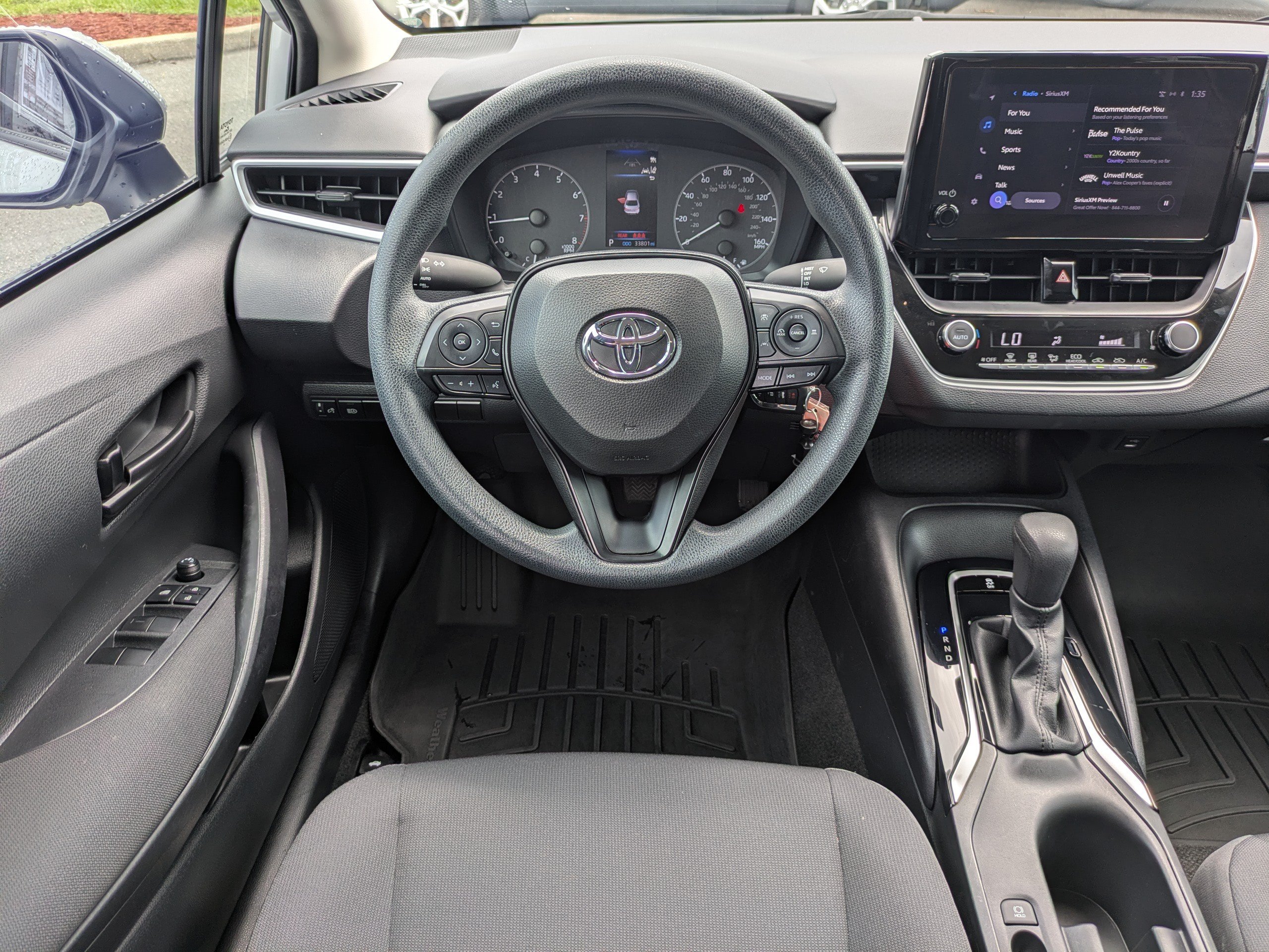 Used 2023 Toyota Corolla LE FWD image 16