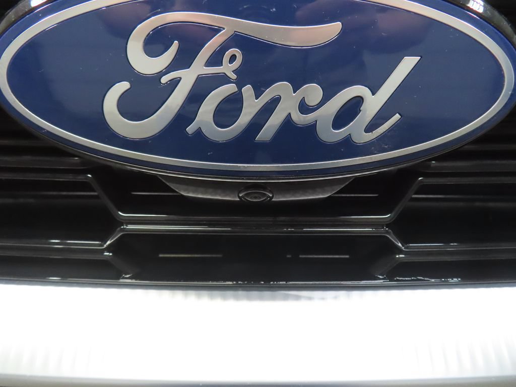 Used 2025 Ford Expedition Max Platinum w/ Platinum Ultimate Package AWD/4WD image 59