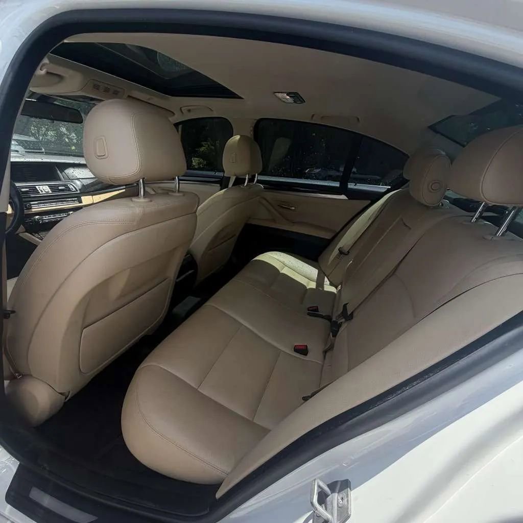 Used 2016 BMW 528i Sedan RWD image 12