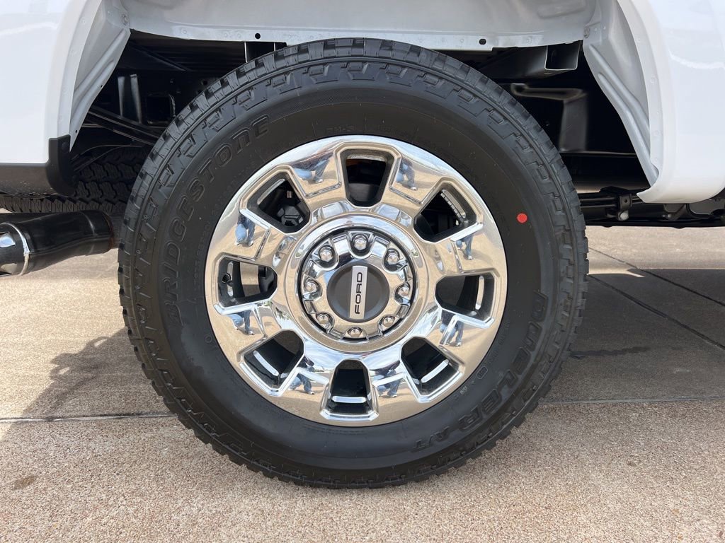 New 2026 Ford F250 Lariat w/ Chrome Package image 8