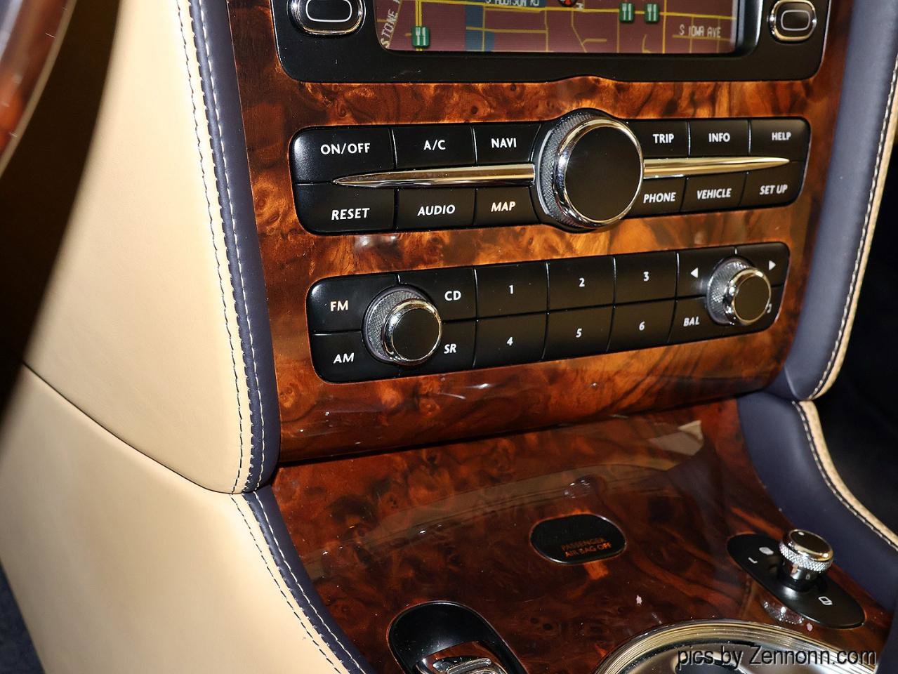 Used 2007 Bentley Flying Spur Flying Spur image 17