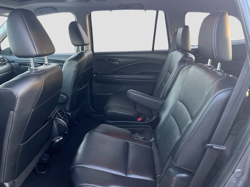 Used 2022 Honda Pilot Touring image 26