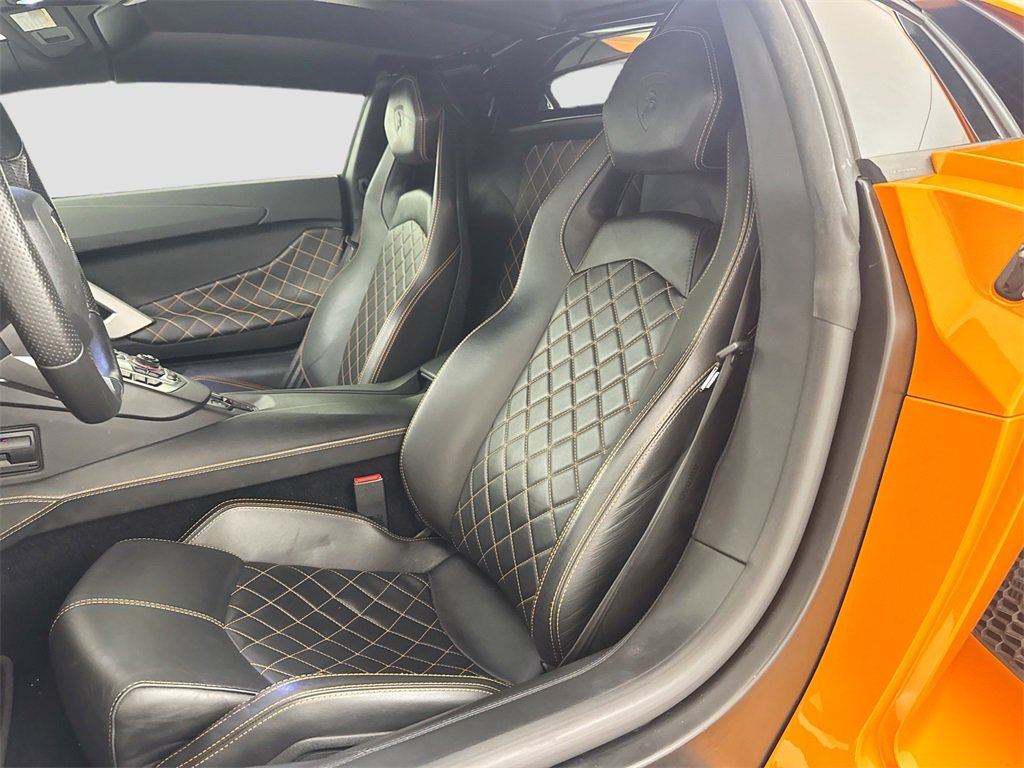 Used 2016 Lamborghini Aventador LP 700-4 image 22