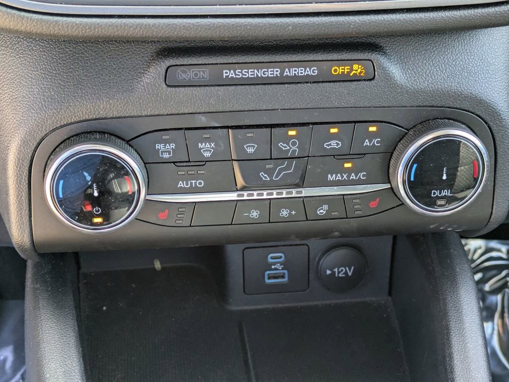 Certified 2023 Ford Escape Active w/ Cold Weather Package image 18