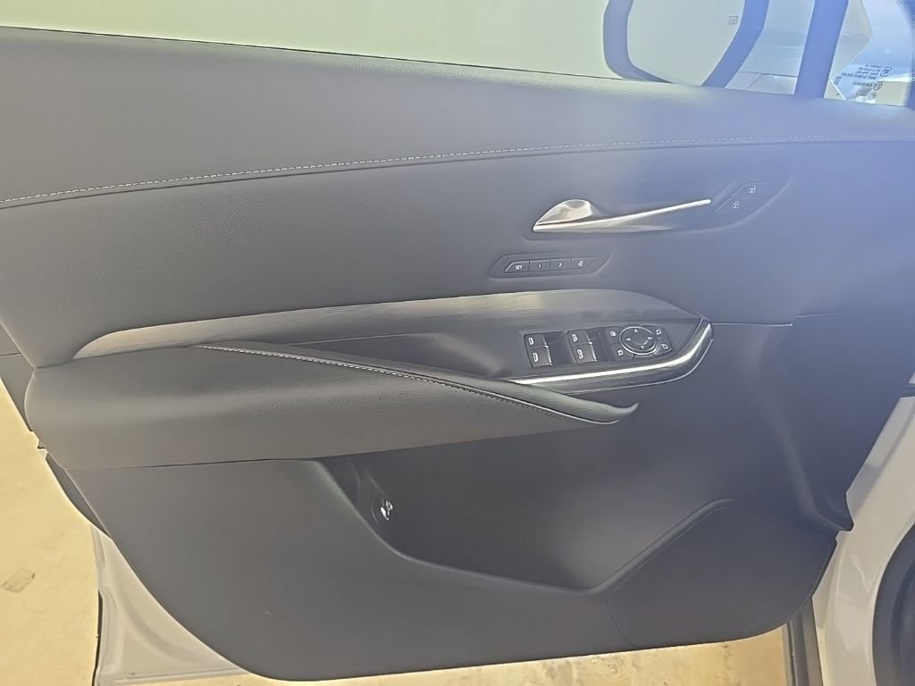 Certified 2024 Cadillac XT4 Premium Luxury image 16