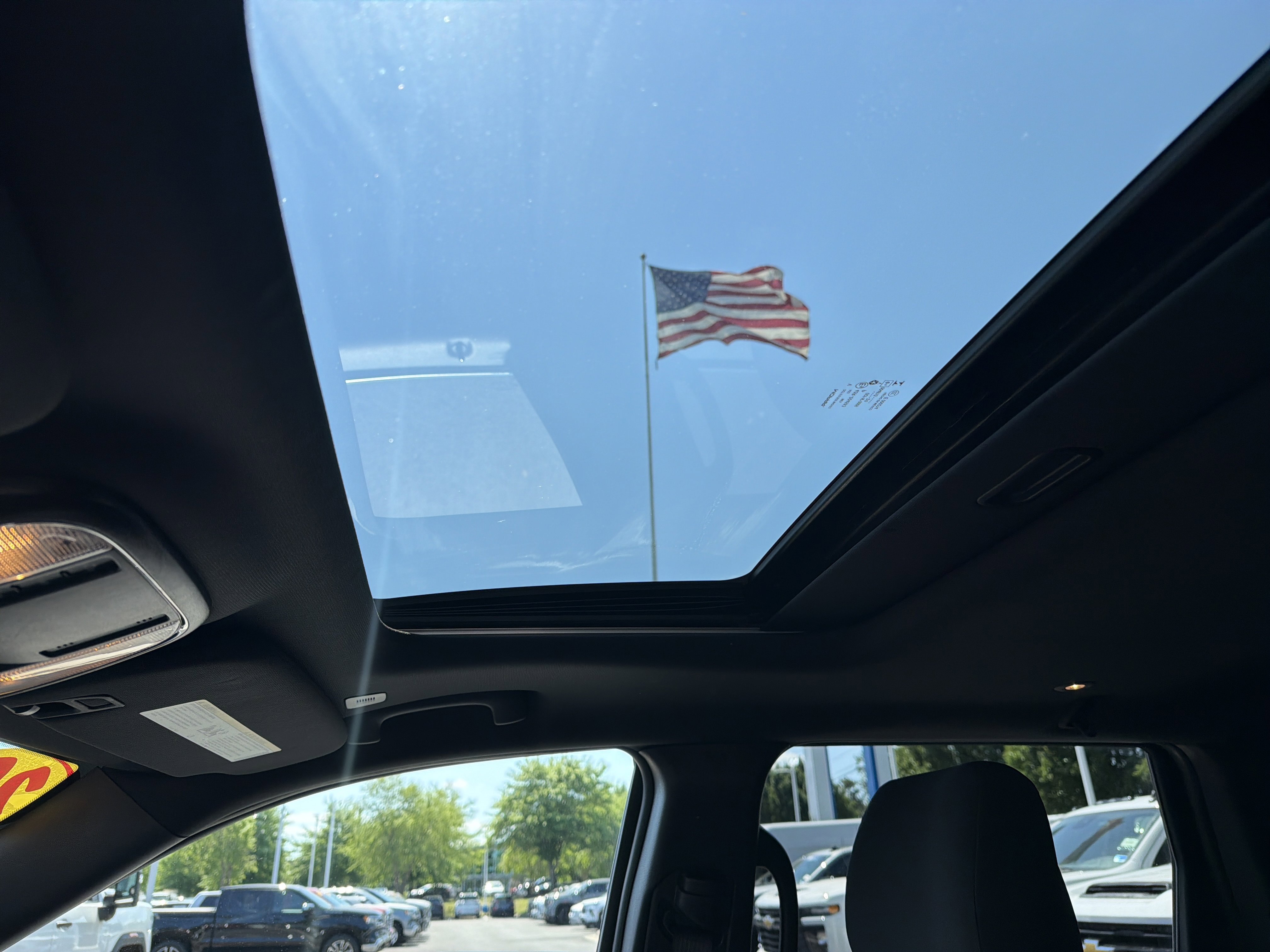 Used 2020 Jeep Grand Cherokee Laredo AWD/4WD image 20