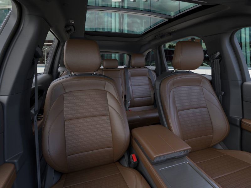 New 2026 Lincoln Nautilus Reserve w/ Jet Appearance Package image 10