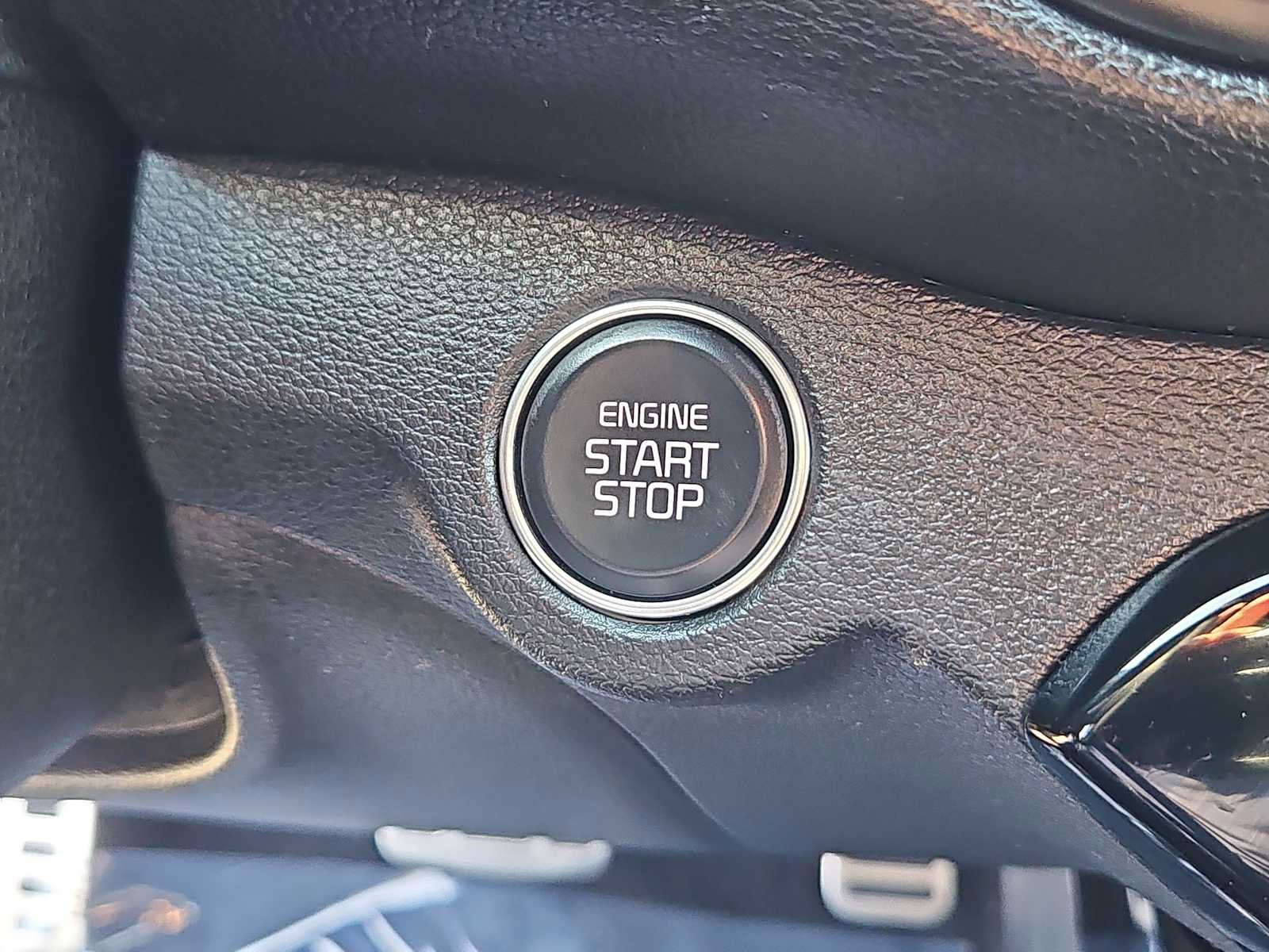 Used 2023 Kia Forte GT-Line FWD image 19