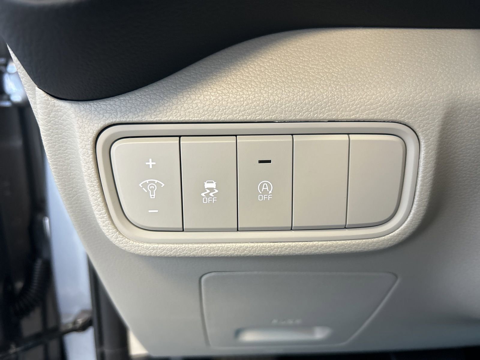 New 2025 Kia Soul LX image 14