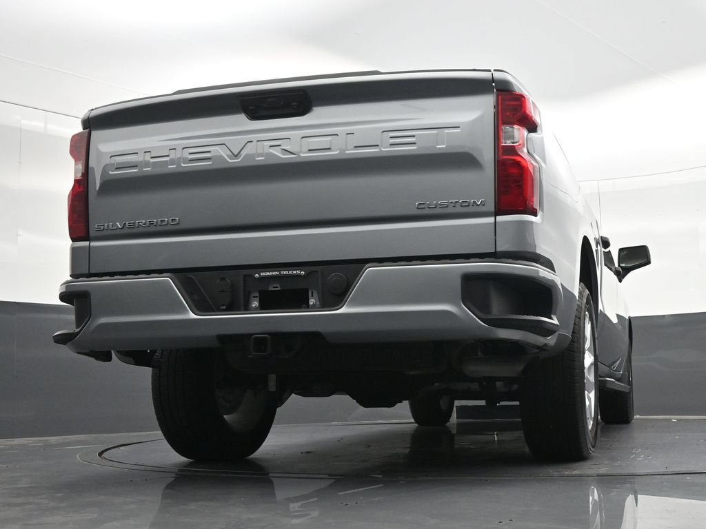 Used 2026 Chevrolet Silverado 1500 Custom RWD image 28
