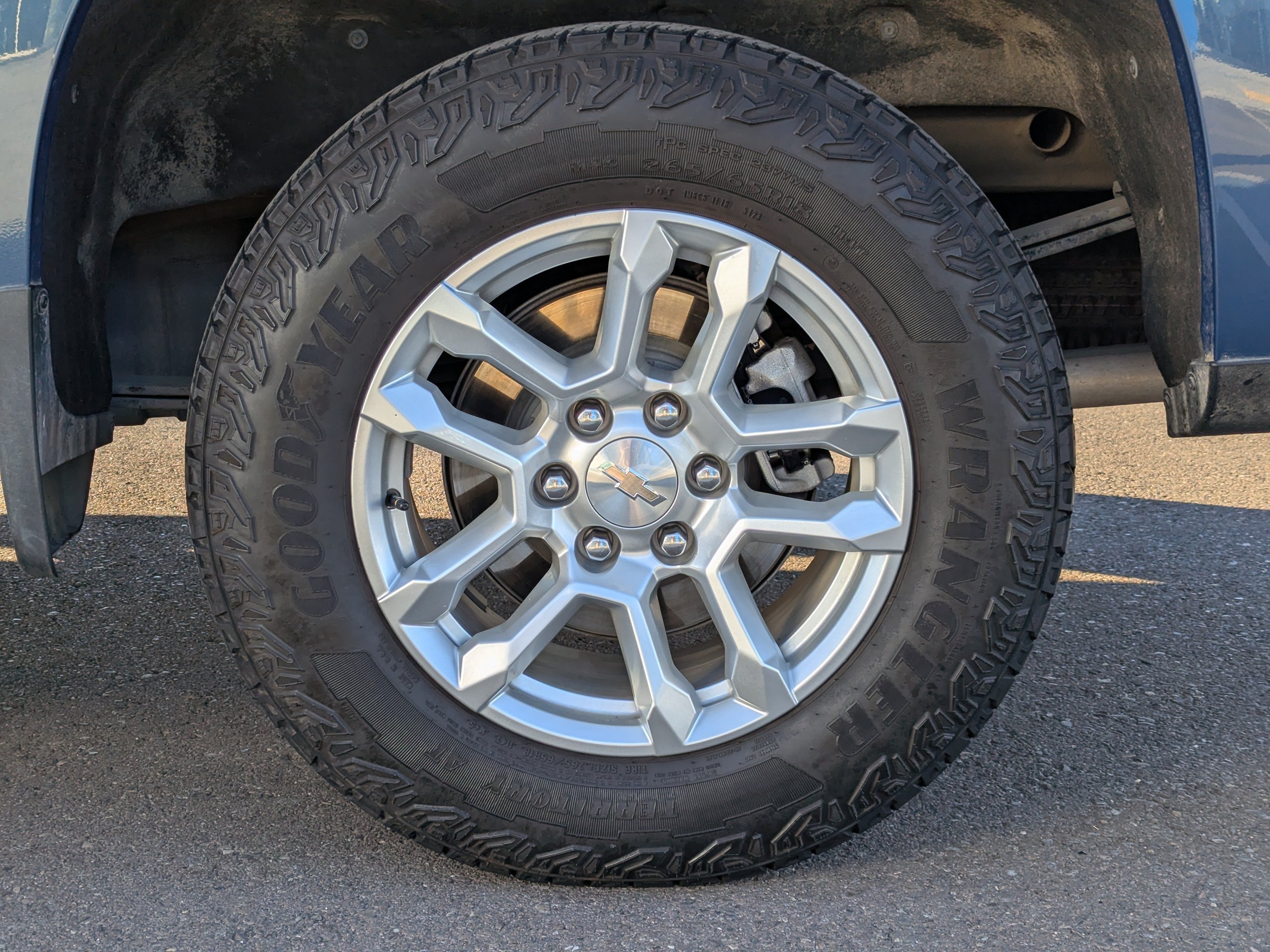 Certified 2024 Chevrolet Silverado 1500 LT AWD/4WD image 52
