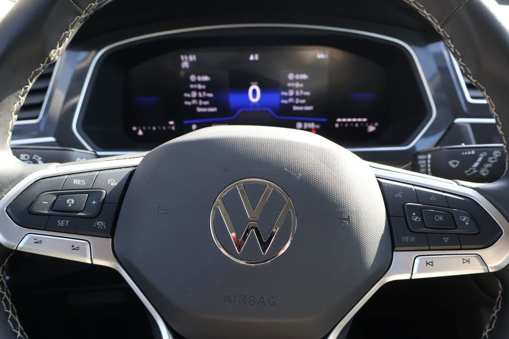 Used 2024 Volkswagen Tiguan Wolfsburg Edition image 27
