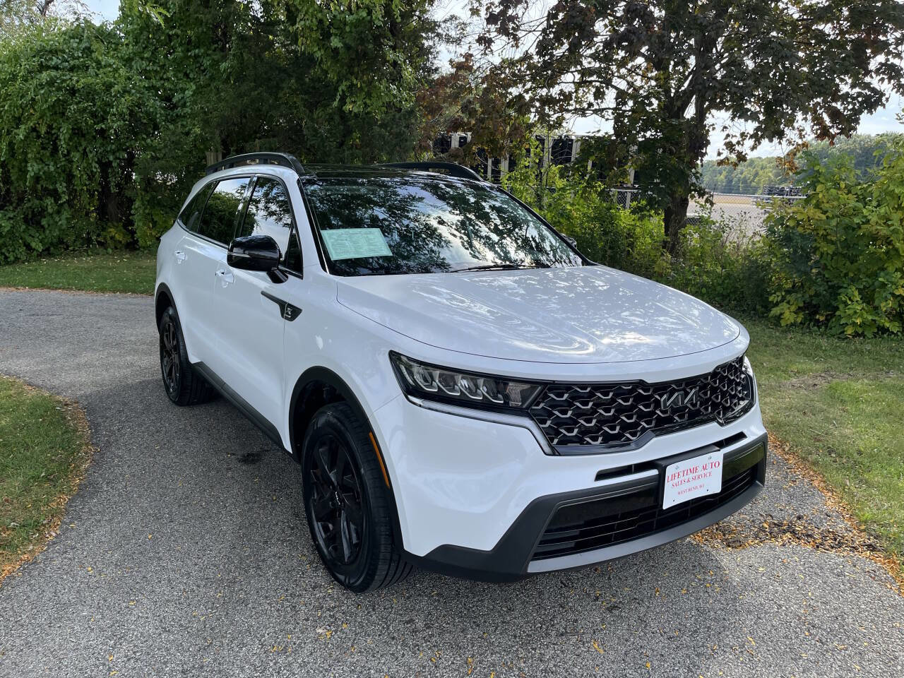 Used 2022 Kia Sorento S w/ Panoramic Sunroof Package image 7