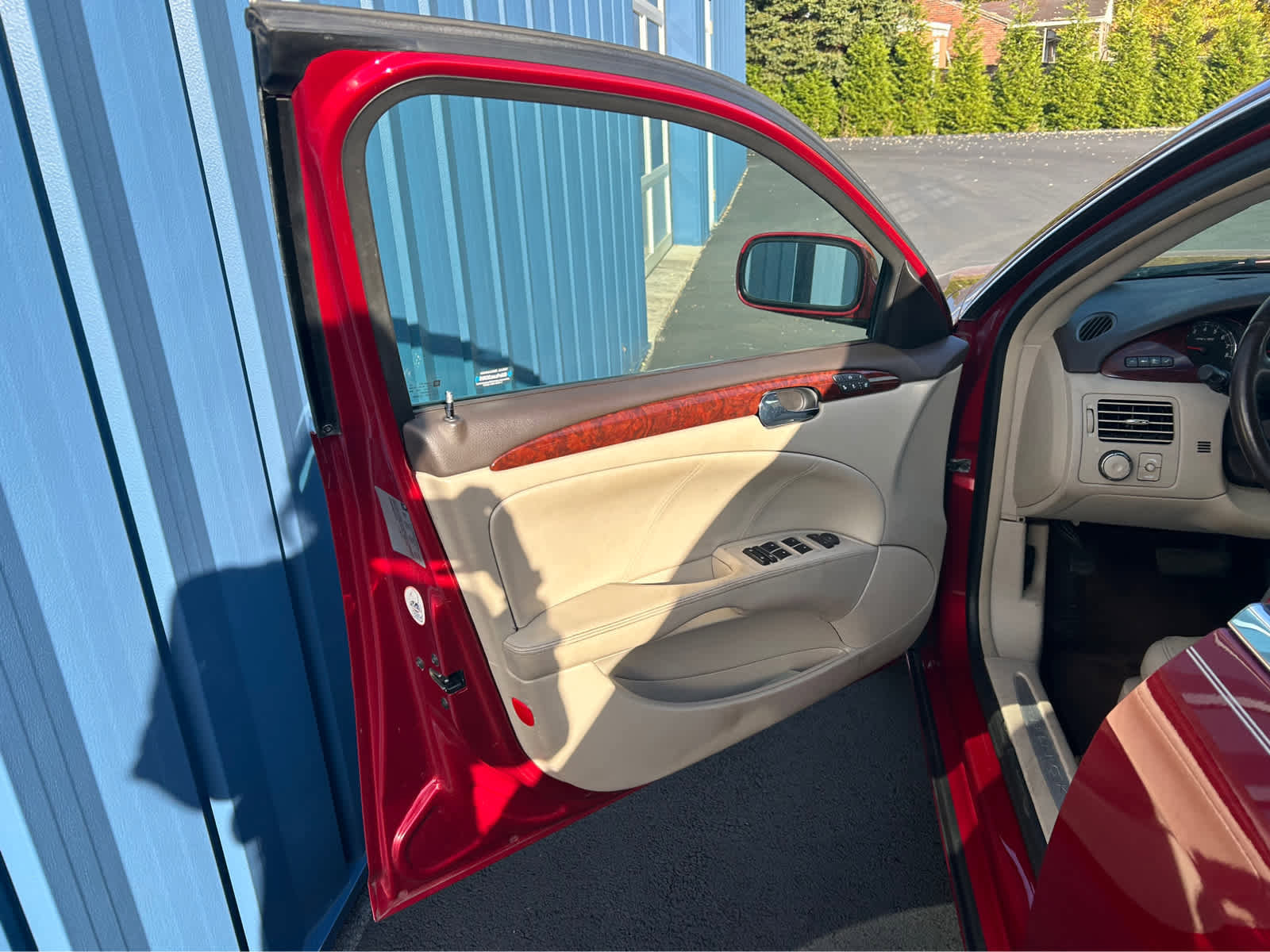 Used 2008 Buick Lucerne CXL w/ Driver Confidence Package image 10