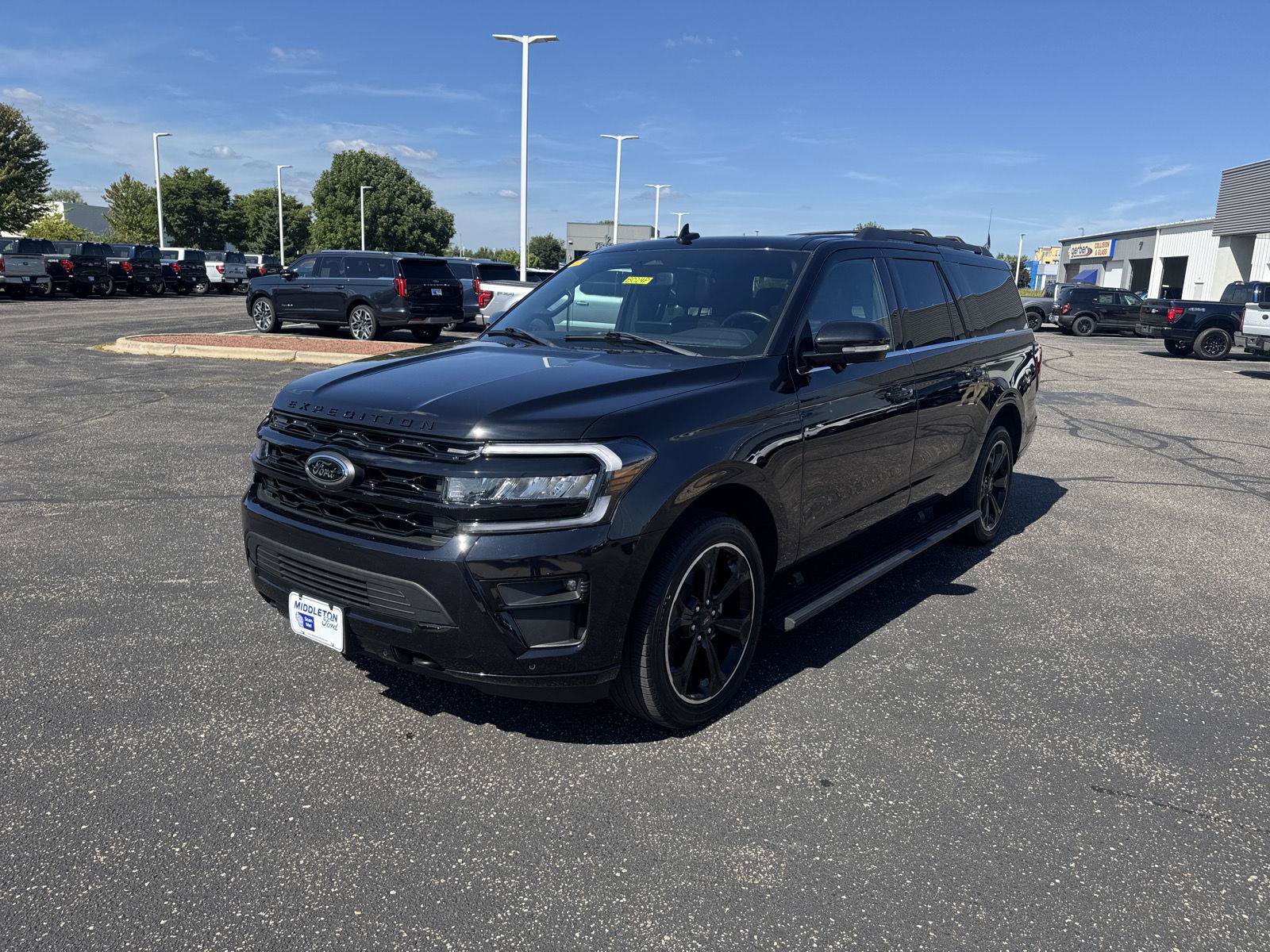 Certified 2023 Ford Expedition Max Limited AWD/4WD image 11