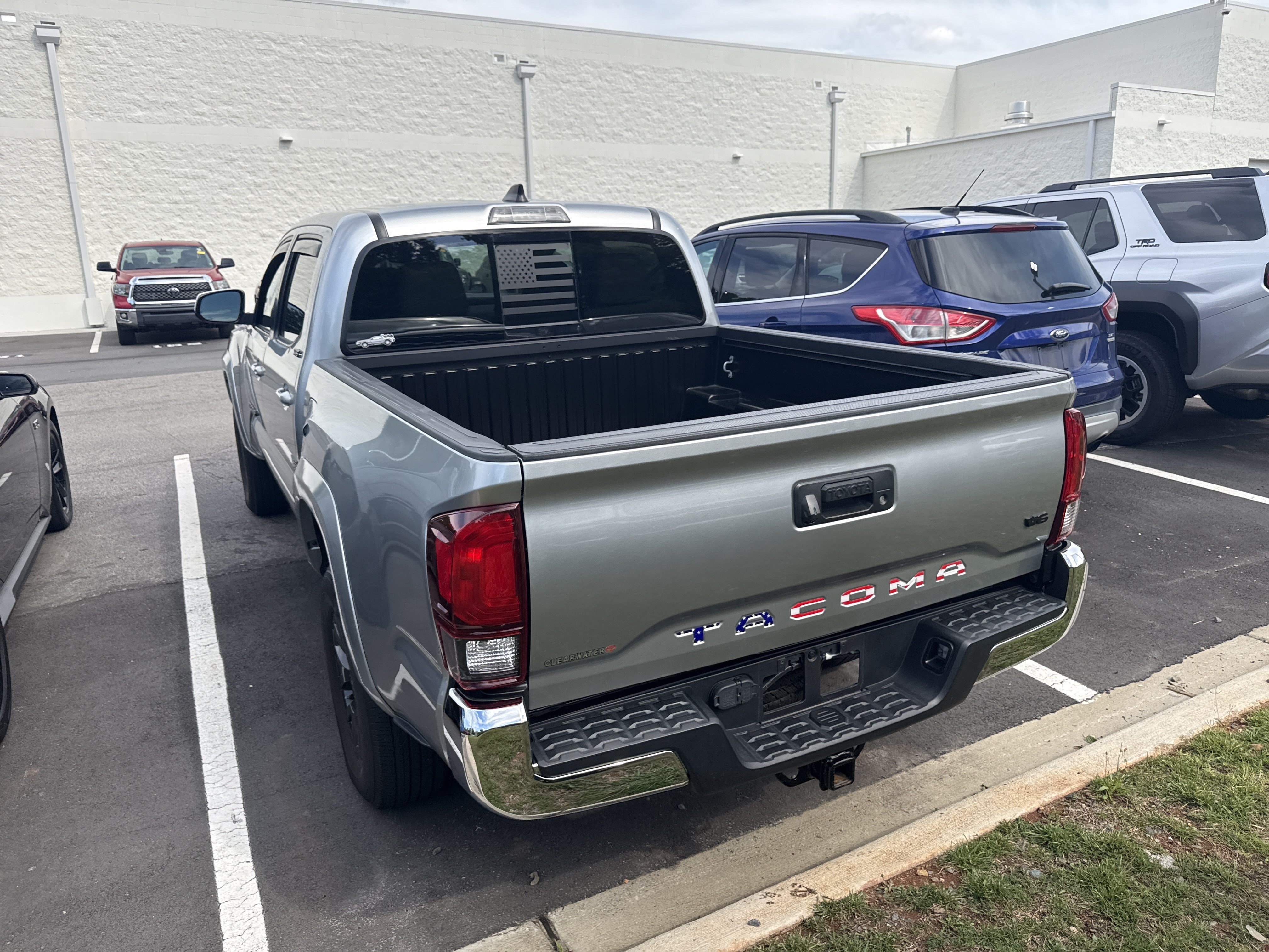 Used 2023 Toyota Tacoma SR5 RWD image 43