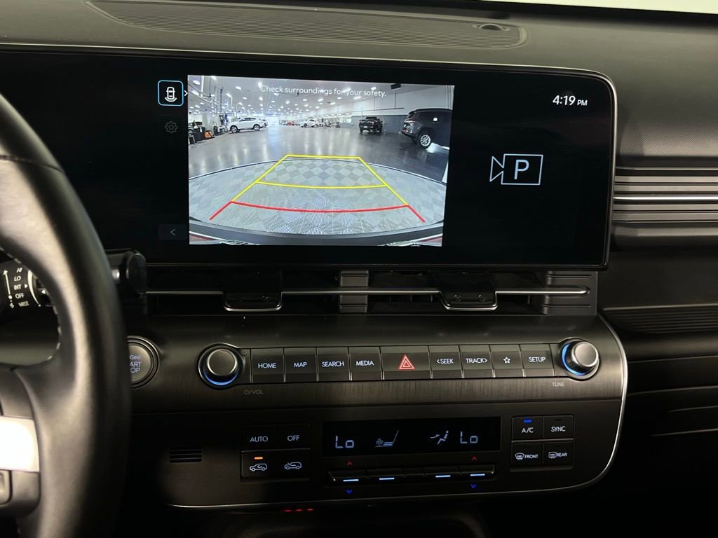Used 2025 Hyundai Kona SEL image 23