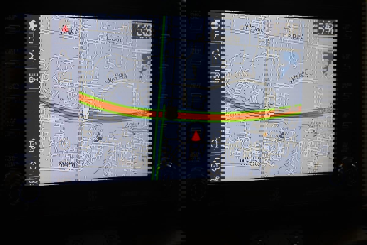 Used 2021 Toyota RAV4 XSE image 9