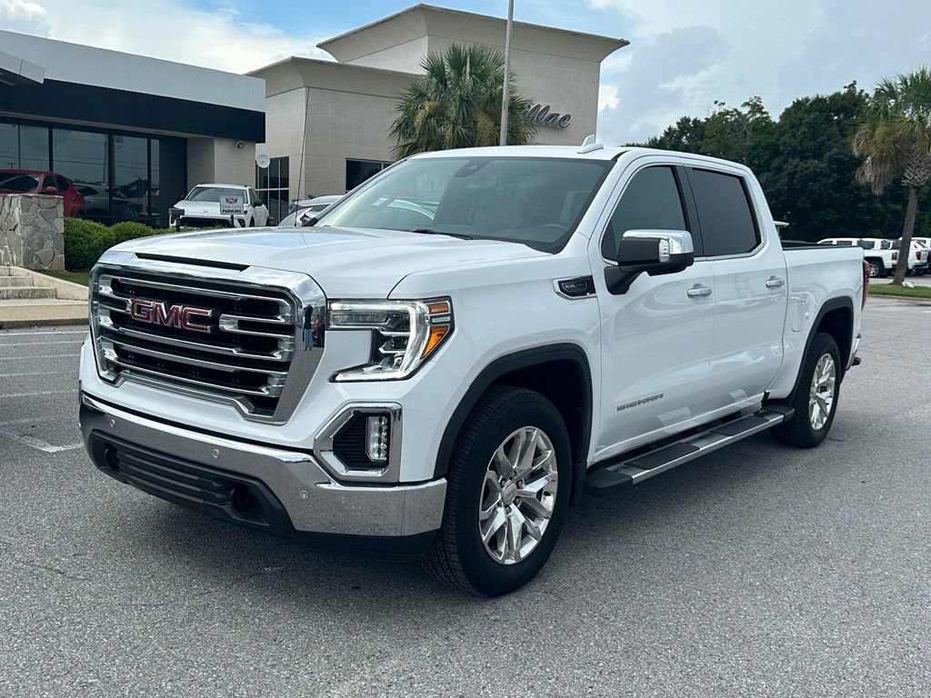 Used 2021 GMC Sierra 1500 SLT w/ SLT Premium Plus Package RWD image 2