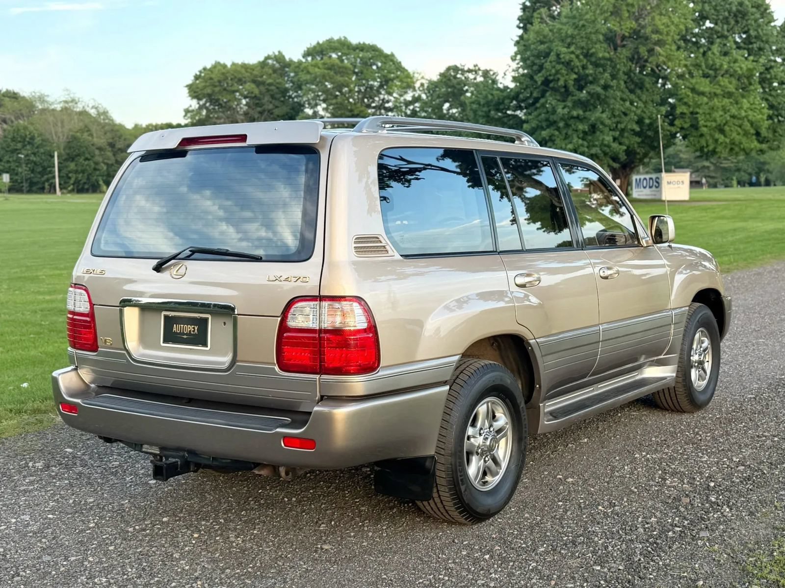 Used 2001 Lexus LX 470 4WD image 25
