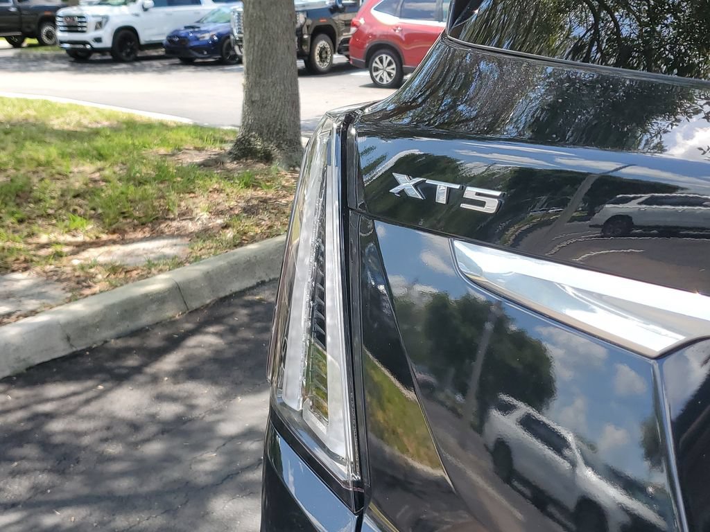 Certified 2022 Cadillac XT5 Sportv w/ Technology Package AWD/4WD image 28