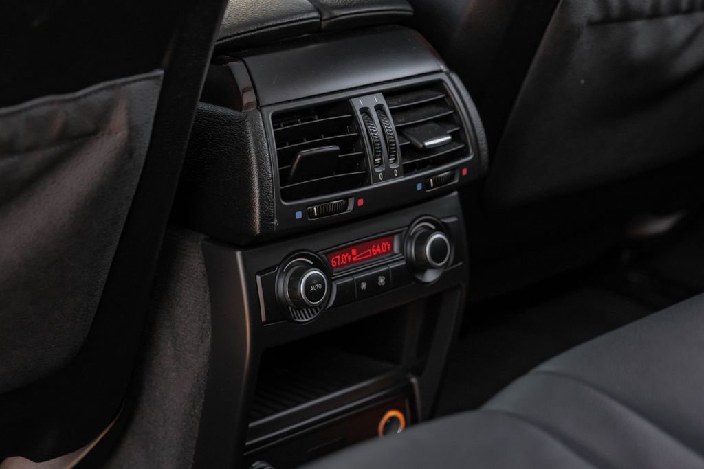 Used 2013 BMW X5 xDrive50i image 45