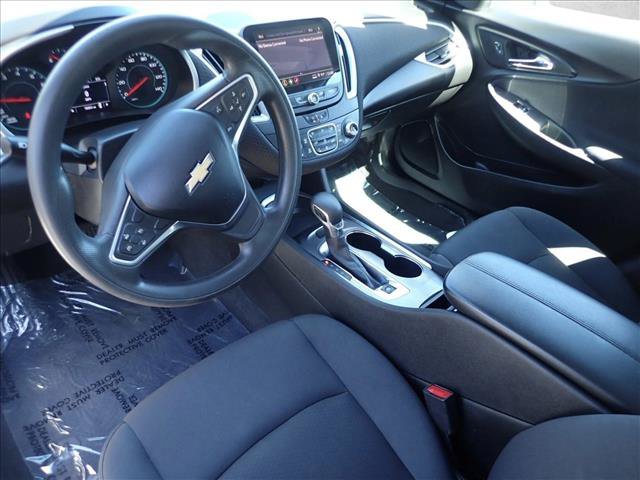 Used 2022 Chevrolet Malibu LT FWD image 9