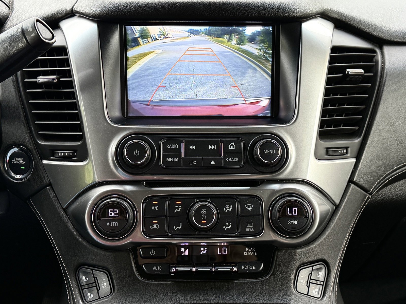 Used 2017 Chevrolet Suburban Premier image 29