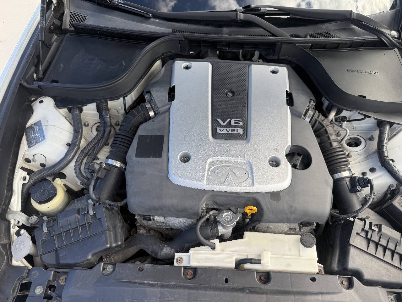 Used 2010 INFINITI G37 x Sedan w/ Premium Pkg AWD/4WD image 30