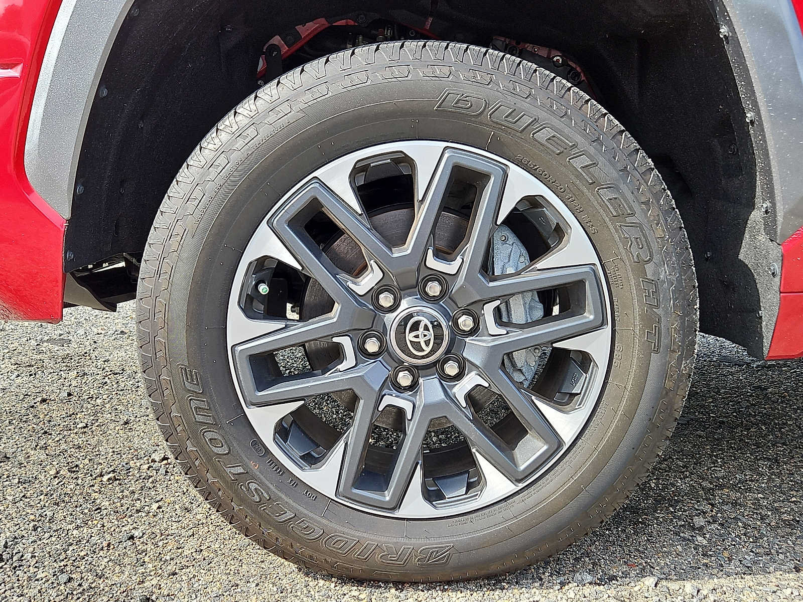 Used 2025 Toyota Tundra Limited AWD/4WD image 8