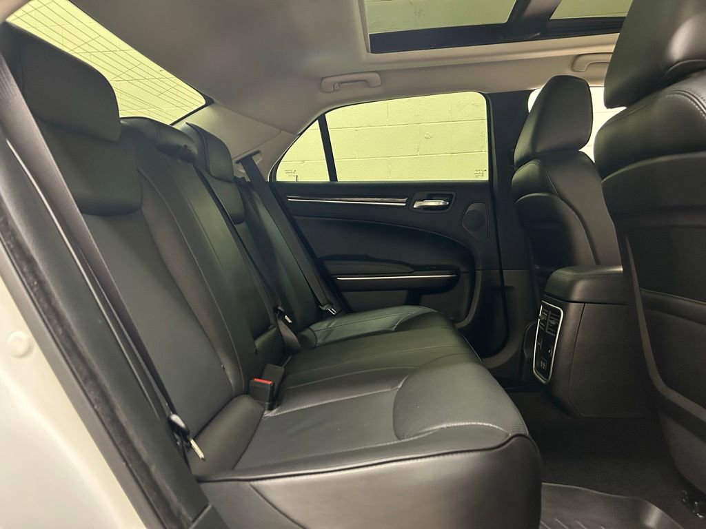 Used 2023 Chrysler 300 Touring L w/ Popular Equipment Group image 9