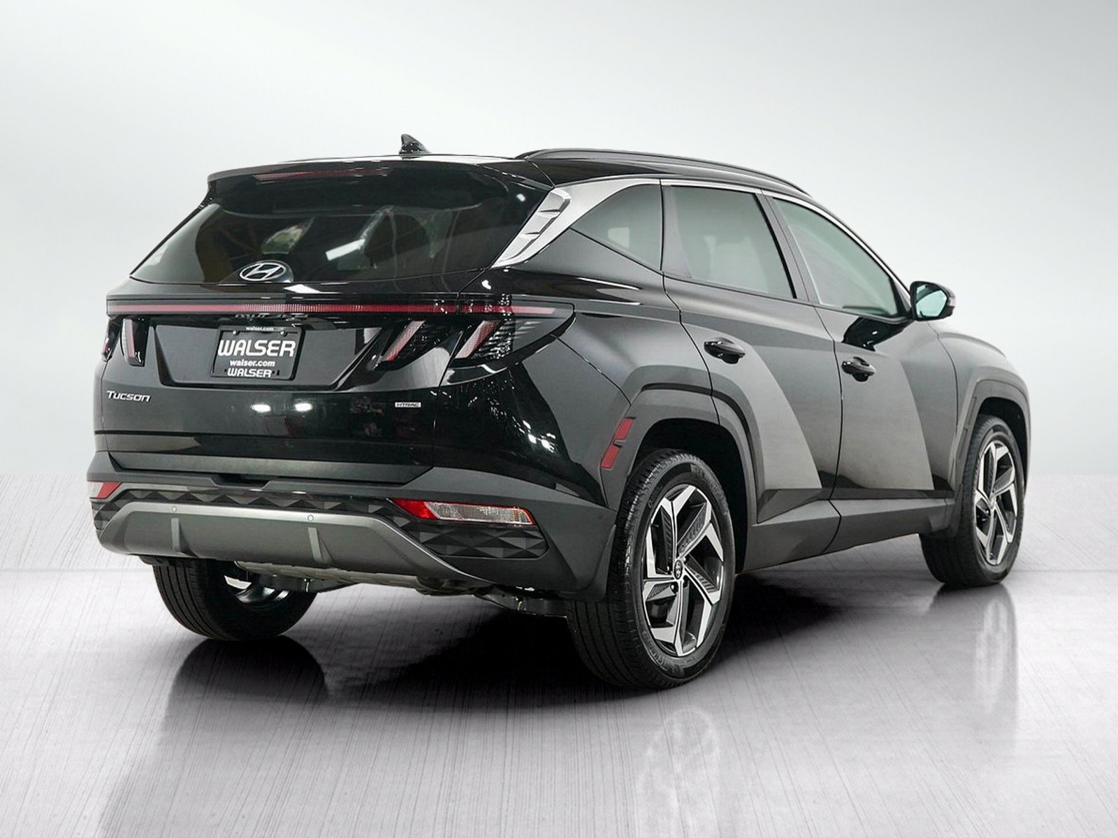 Used 2024 Hyundai Tucson Limited AWD/4WD image 5