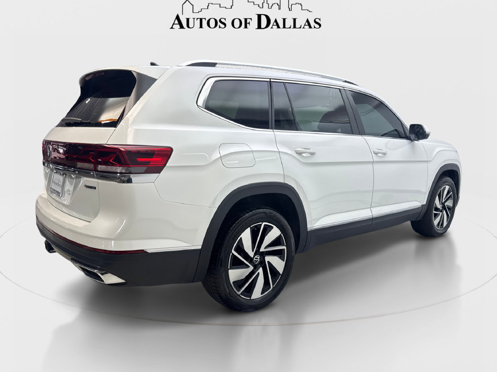 Used 2025 Volkswagen Atlas SEL AWD/4WD image 7