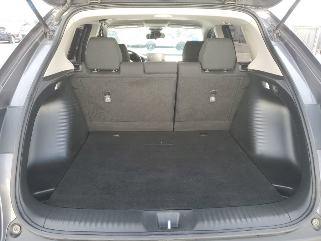 Used 2024 Honda HR-V LX image 31